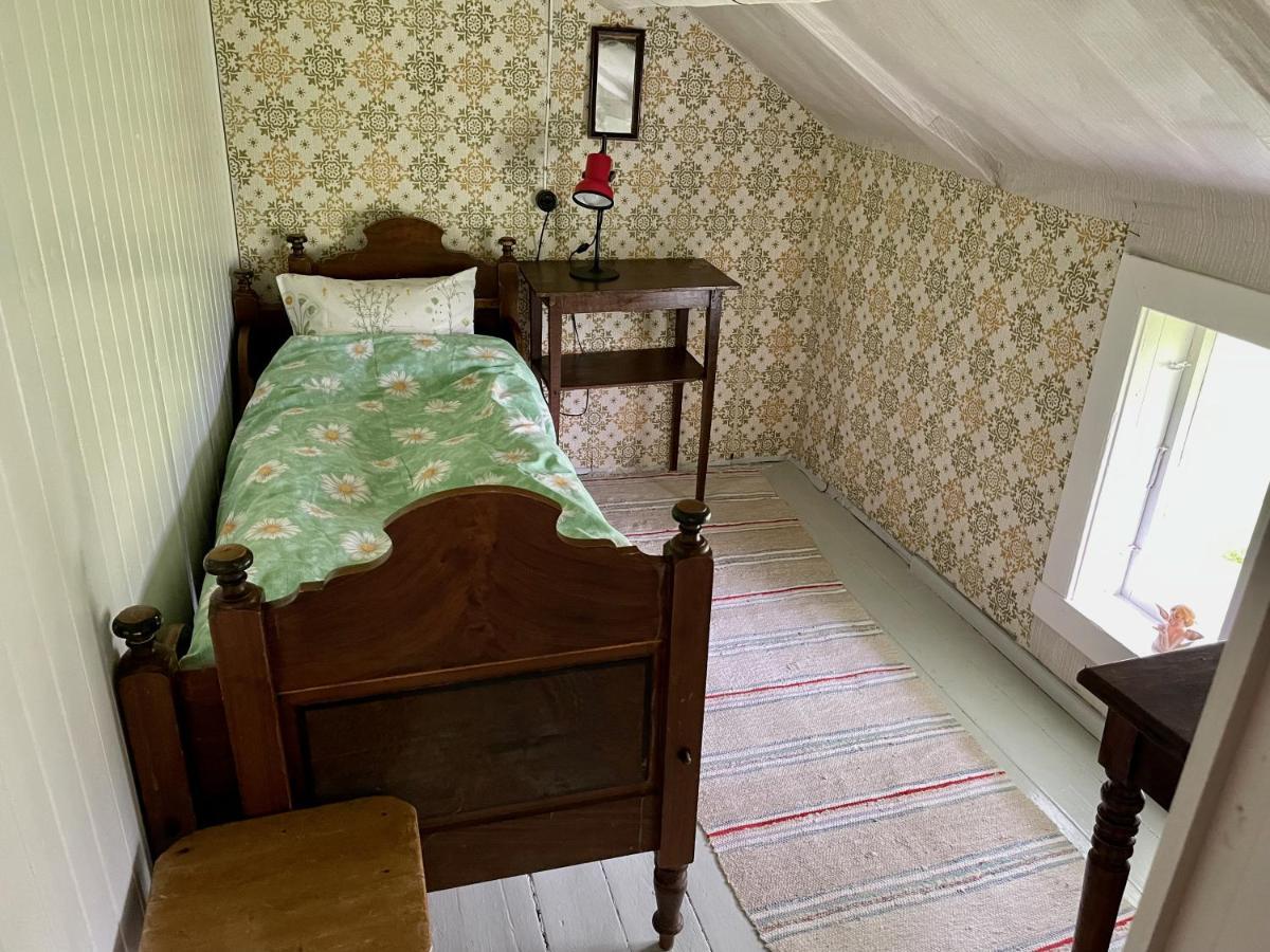 Grandmothers Cosy Farmhouse Fredvang Esterno foto