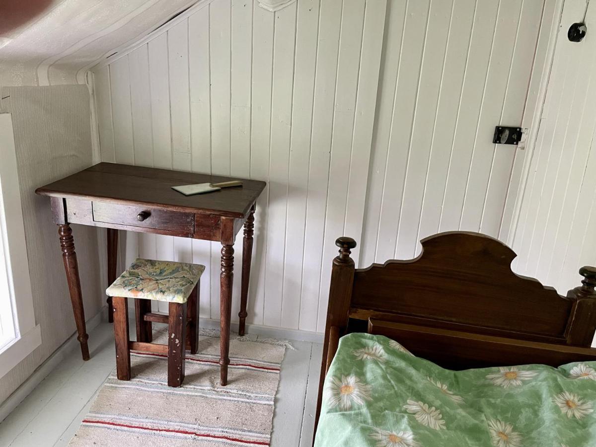Grandmothers Cosy Farmhouse Fredvang Esterno foto
